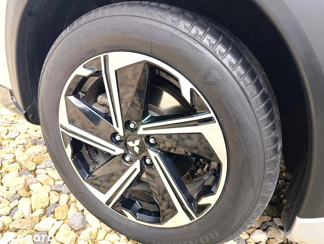 Mitsubishi Eclipse Cross 2.4 PHEV Instyle Plus - 27