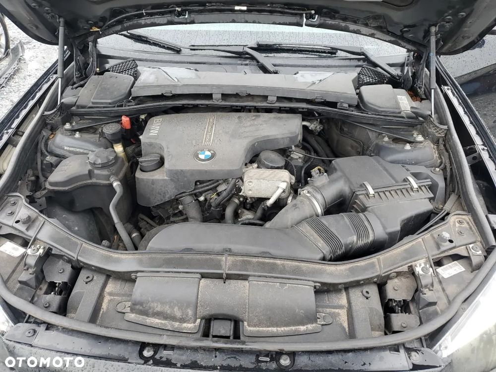 BMW X1 sDrive20i - 12