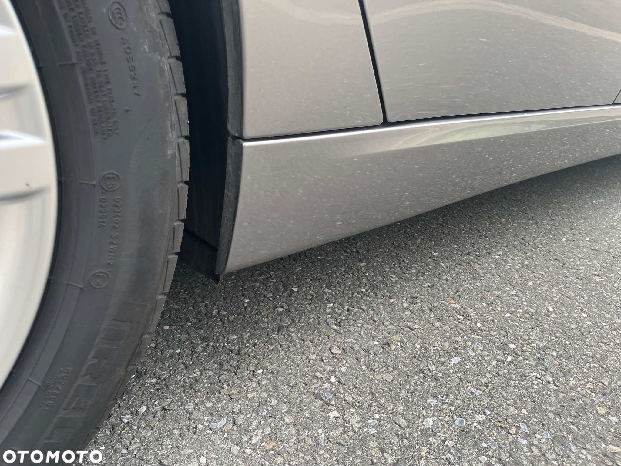 BMW Seria 7 740i - 8