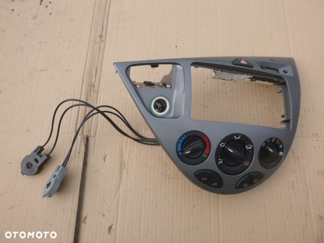 PANEL STEROWANIA NAWIEWEM LINKI FORD FOCUS MK1 98-04