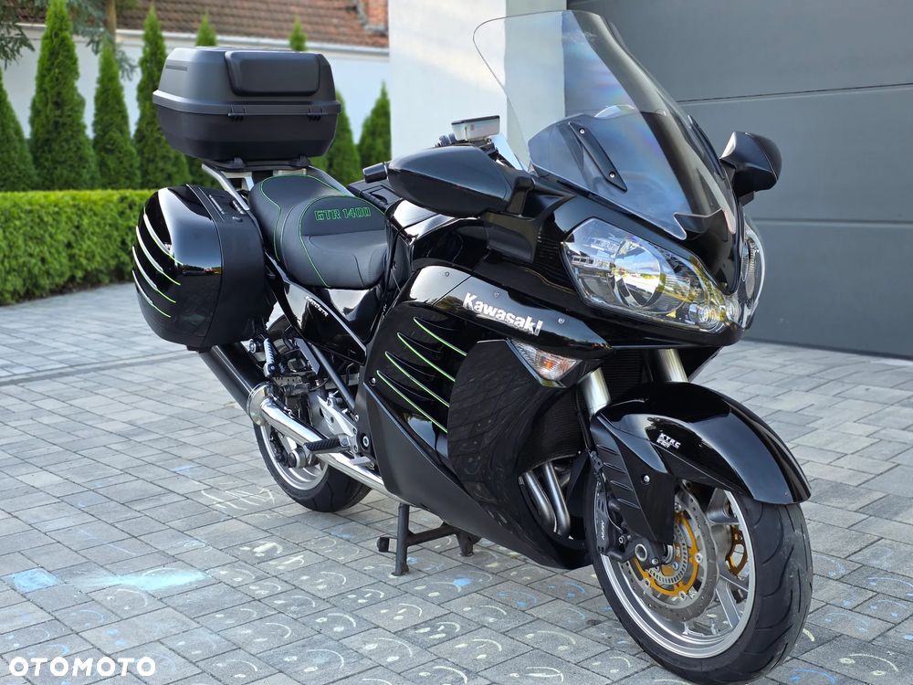 Kawasaki GTR - 1