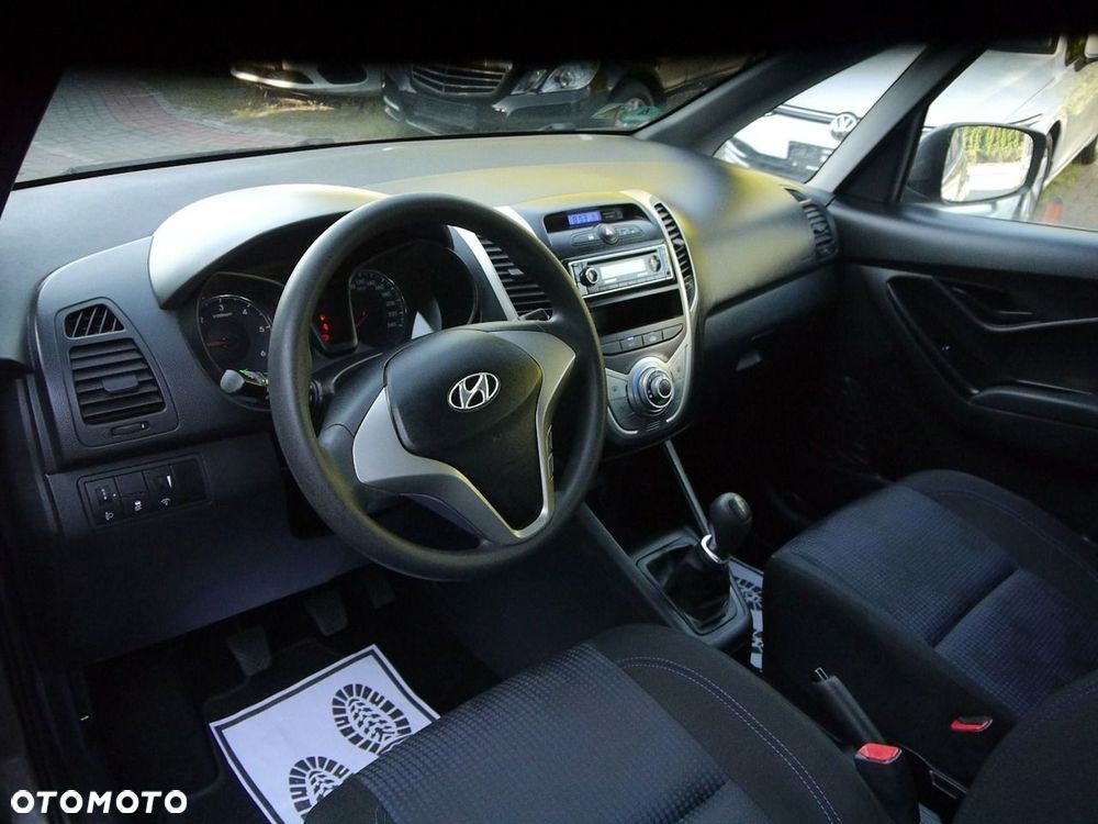 Hyundai ix20 - 24