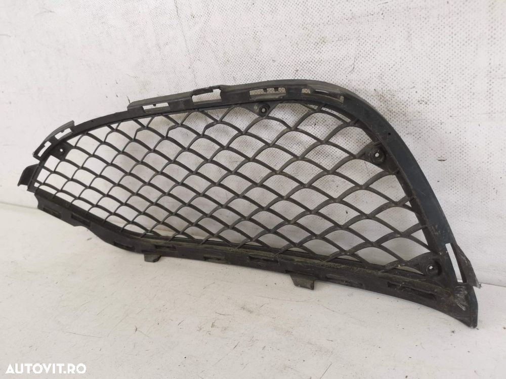 Grila Bara Fata Dreapta Mercedes-Benz  C-Class W205/S205/C205 2014 201 - 6