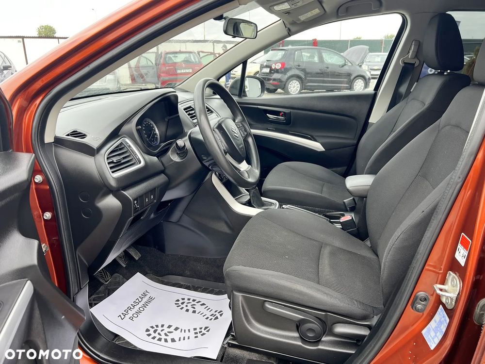 Suzuki SX4 S-Cross - 12