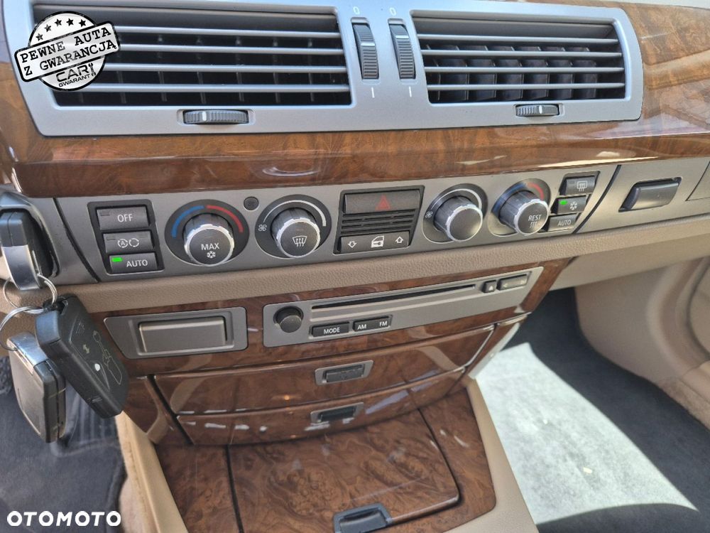 BMW Seria 7 - 28