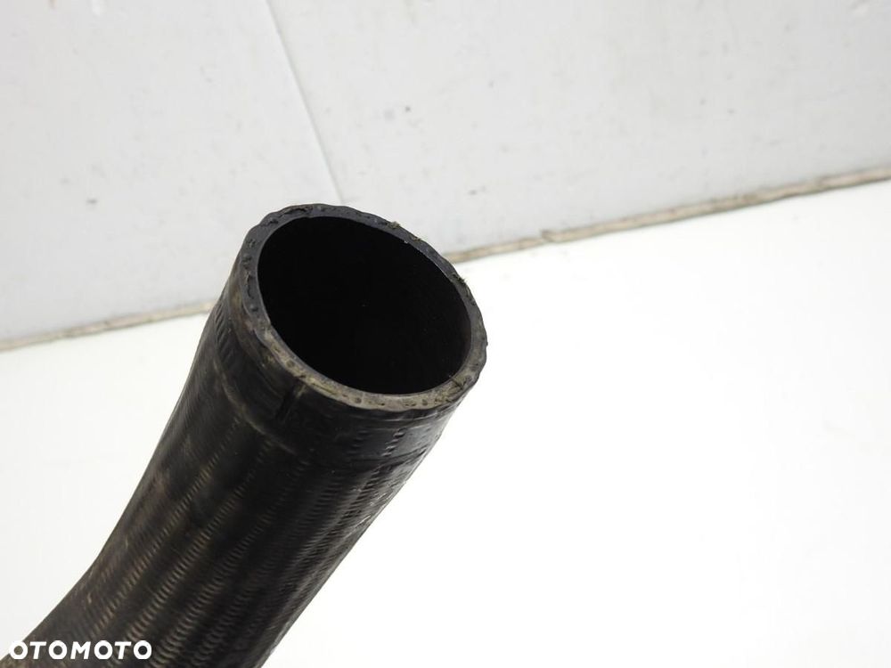 WĄŻ RURA INTERCOOLERA PRAWA VW PASSAT B7 2.0 TDI - 5