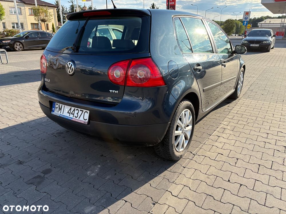 Volkswagen Golf 1.9 TDI Q-Line - 6