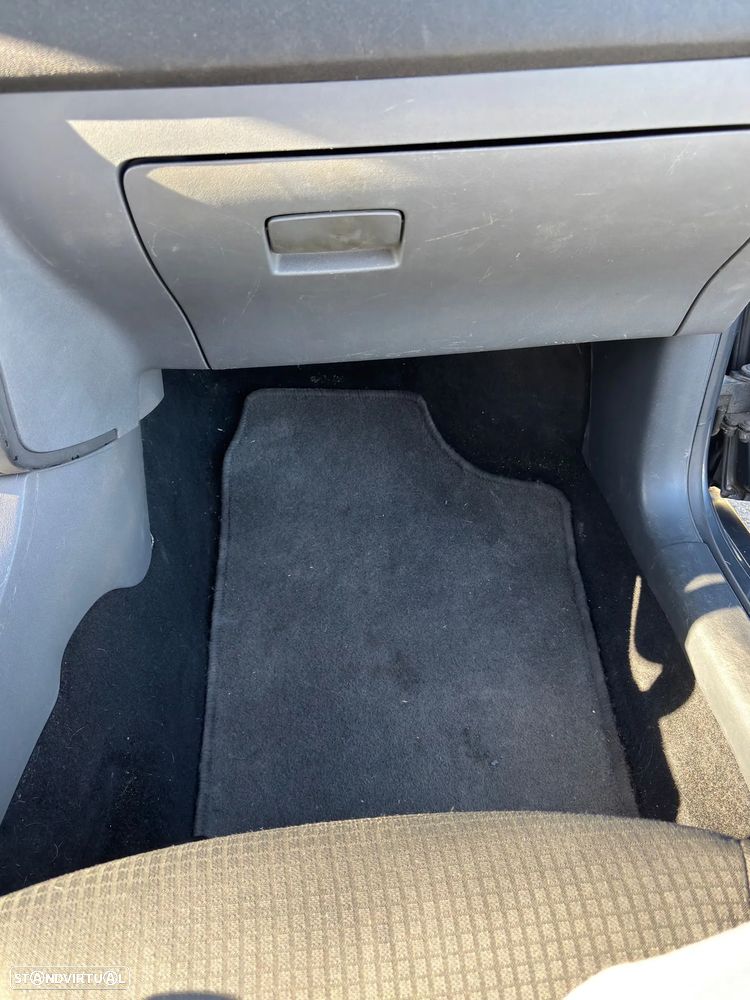 SEAT Ibiza 1.2 12V Reference - 18