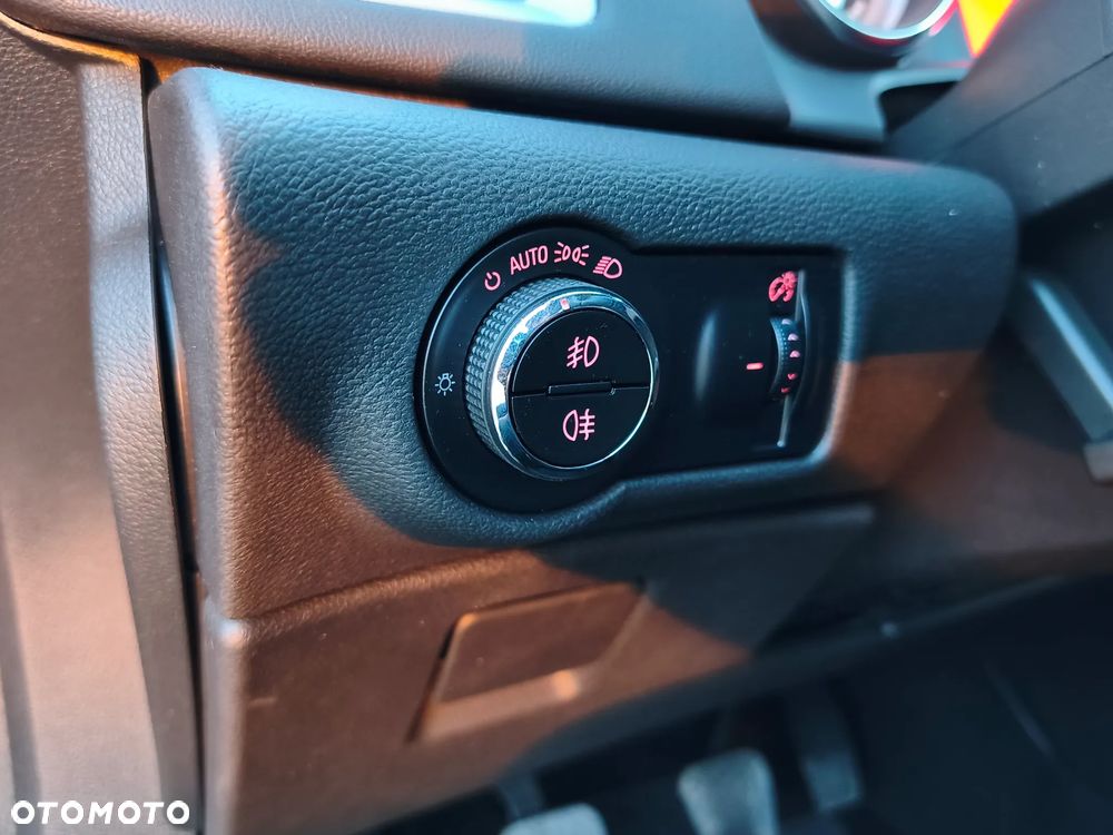 Opel Astra - 16