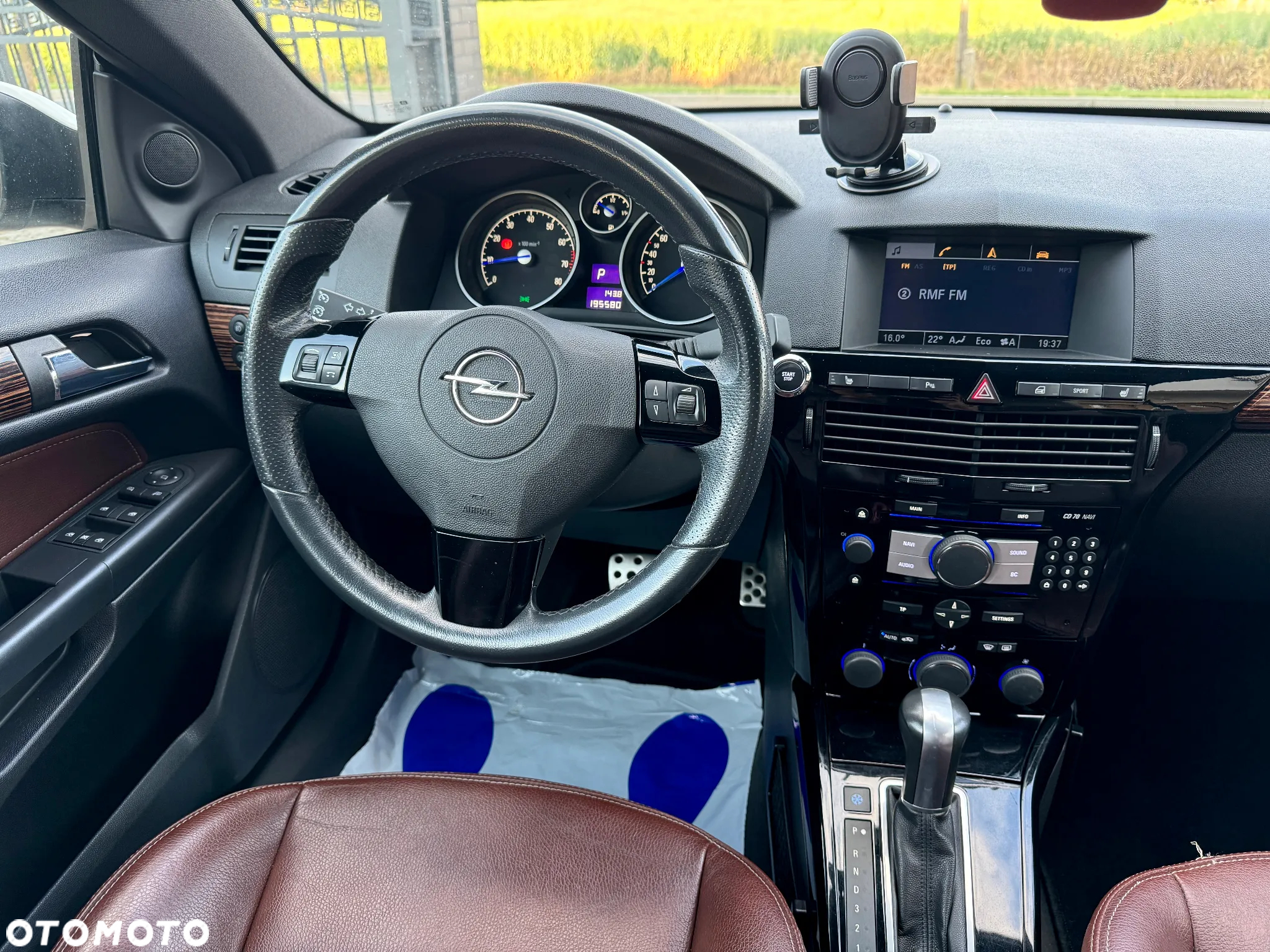 Opel Astra Twin Top 1.8 Automatik Cosmo - 22