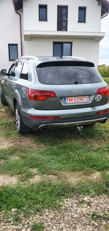 Dezmembrez Audi Q7 an 2008 motor 3.0 tdi tip BUG Vw Touareg 3.0 v6 tdi hayon haion portbagaj catalizator filtru particule compresor perna aer ac climatronic lampa stop tripla spate stanga dreapta injector rampa injectoare caseta directie volan stanga scut