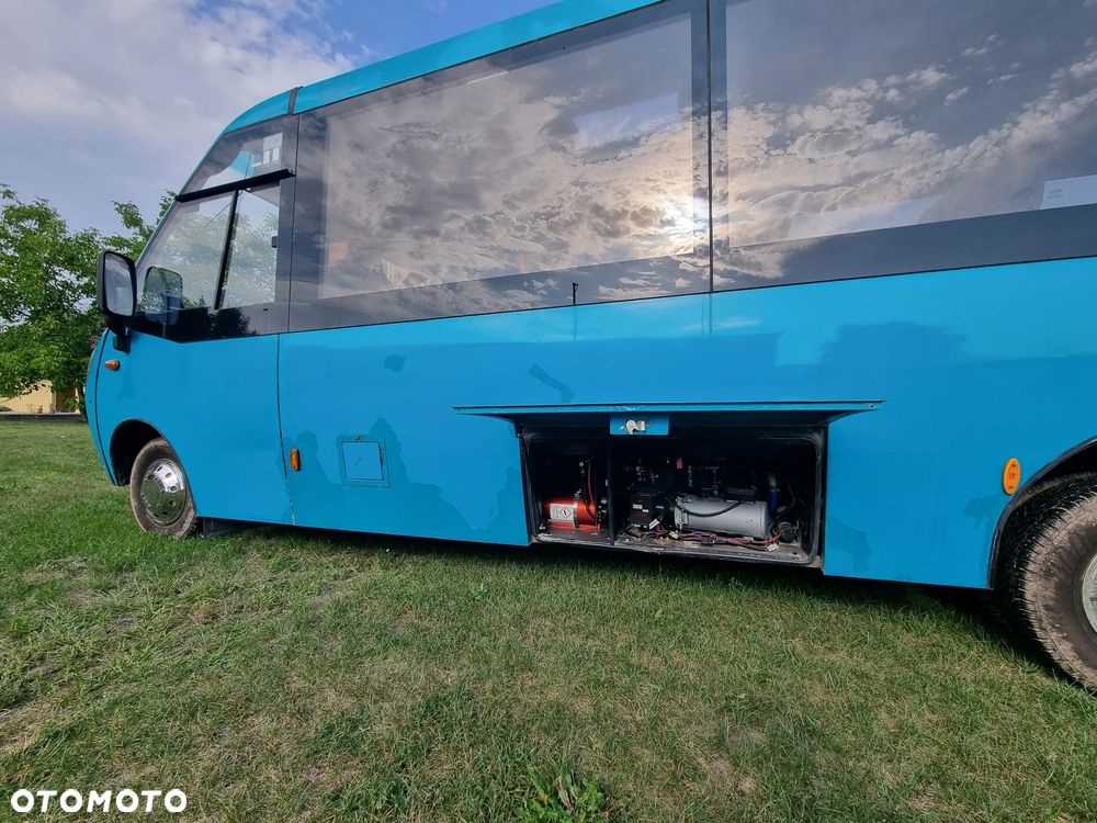 Iveco capena - 10
