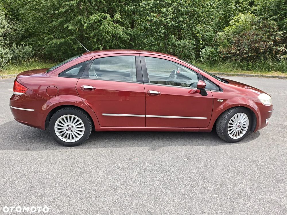 Fiat Linea 1.4 T-Jet 16V Emotion - 10