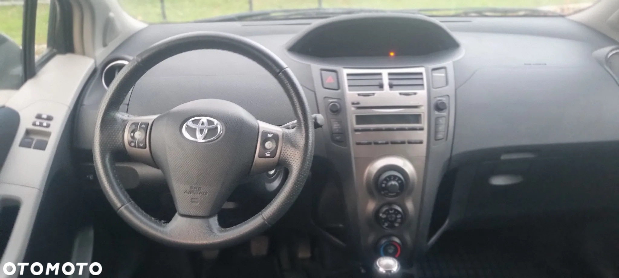Toyota Yaris 1.33 VVT-i Cool - 30