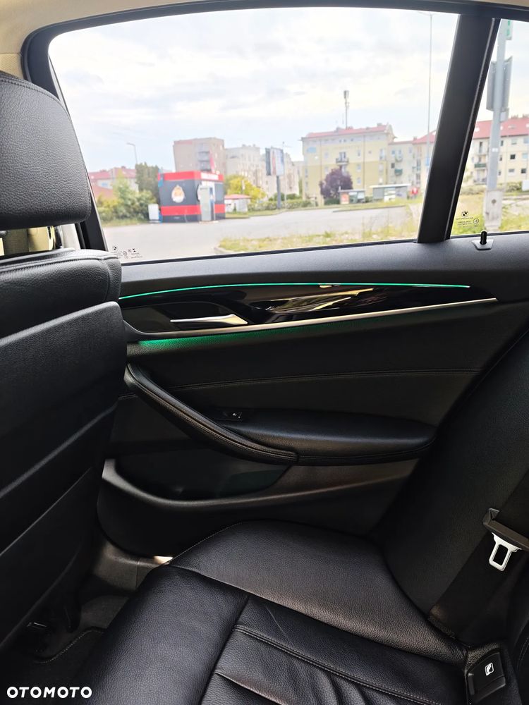 BMW Seria 5 520d Efficient Dynamics Edition Sport Line - 35