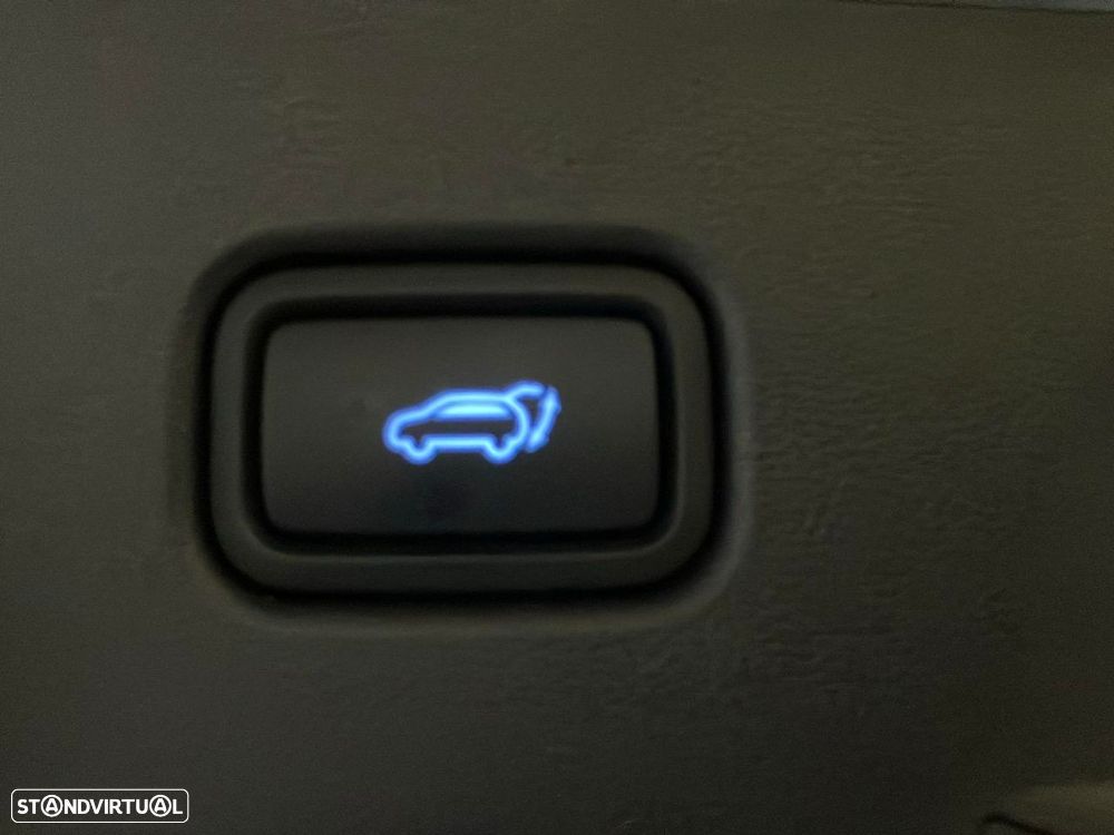 Hyundai Tucson 1.6 T-GDI HEV Vanguard - 21