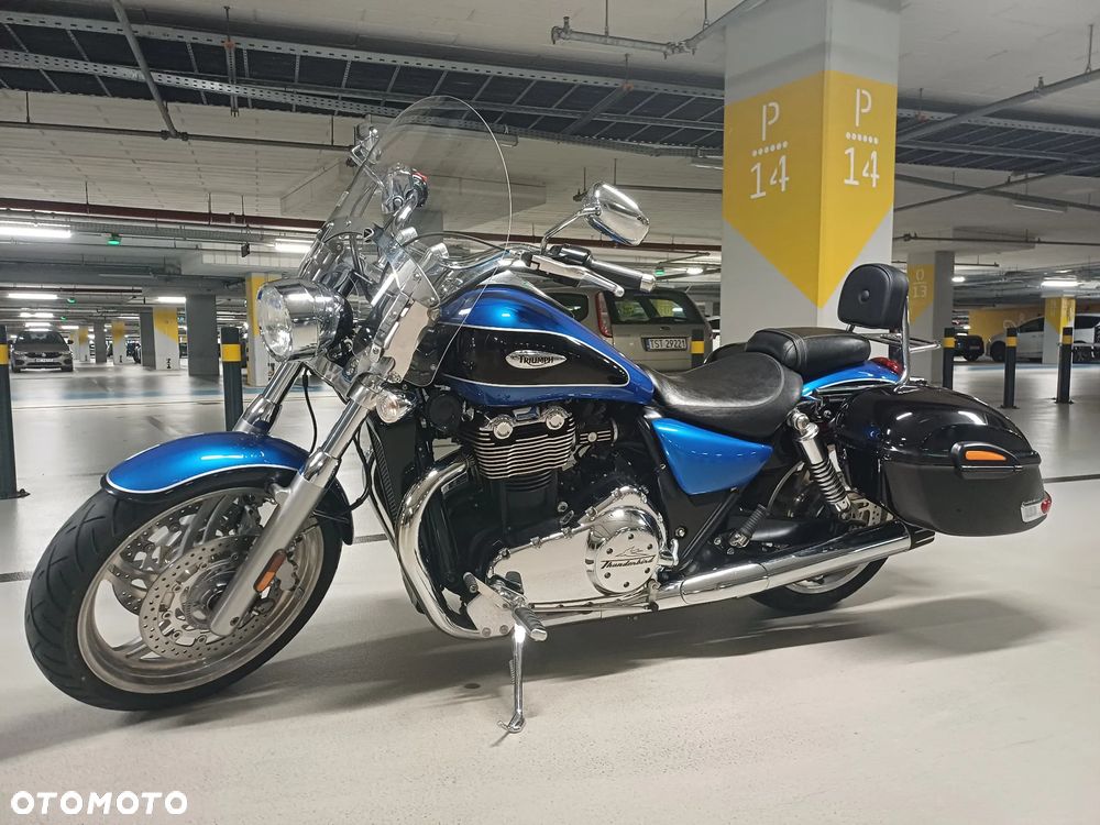 Triumph Thunderbird - 6