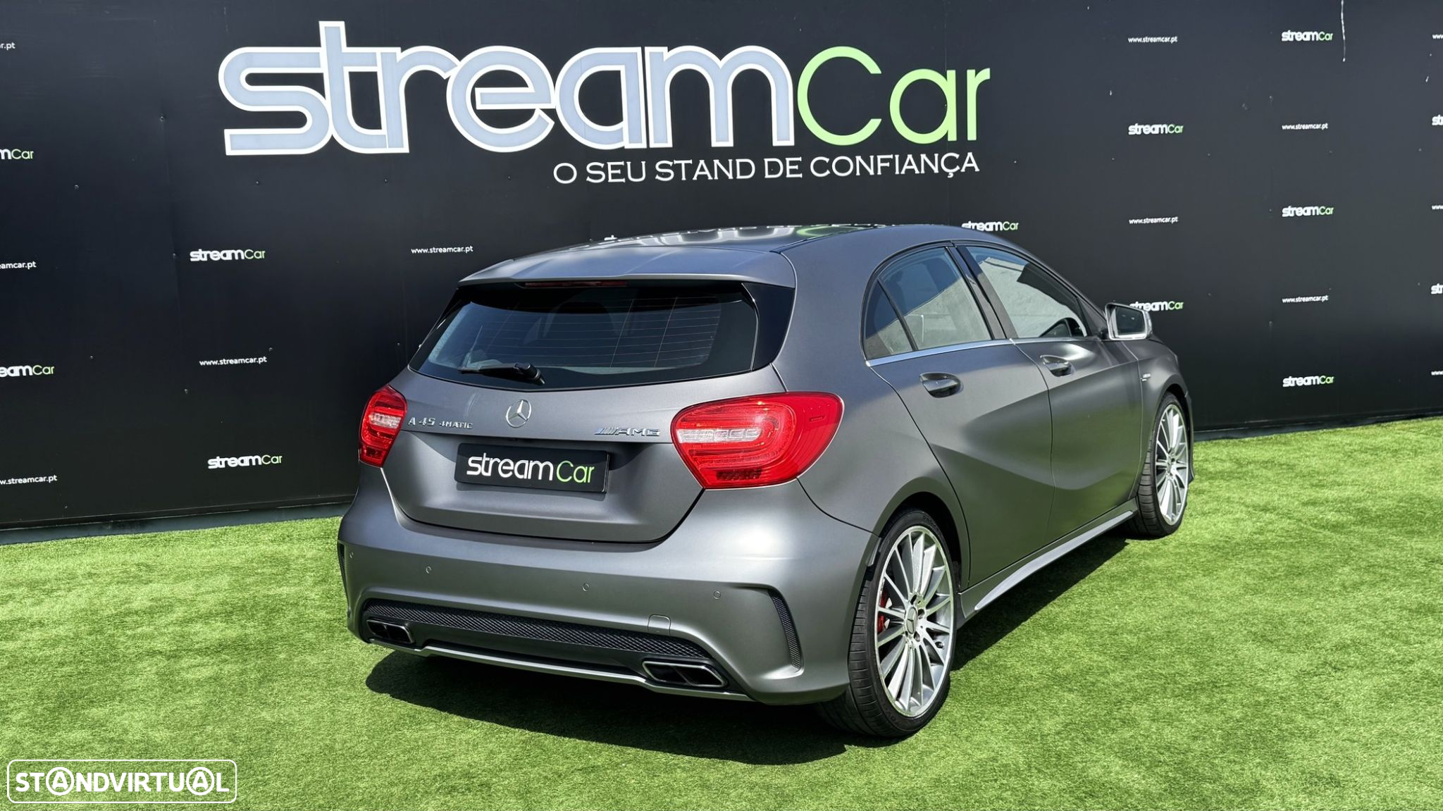 Mercedes-Benz A 45 AMG 4Matic Speedshift 7G-DCT - 8
