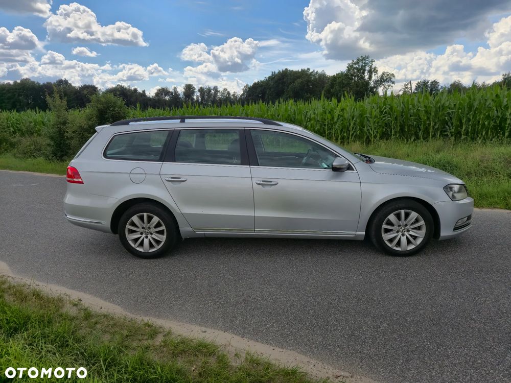 Volkswagen Passat 2.0 TDI DPF DSG Comfortline - 21