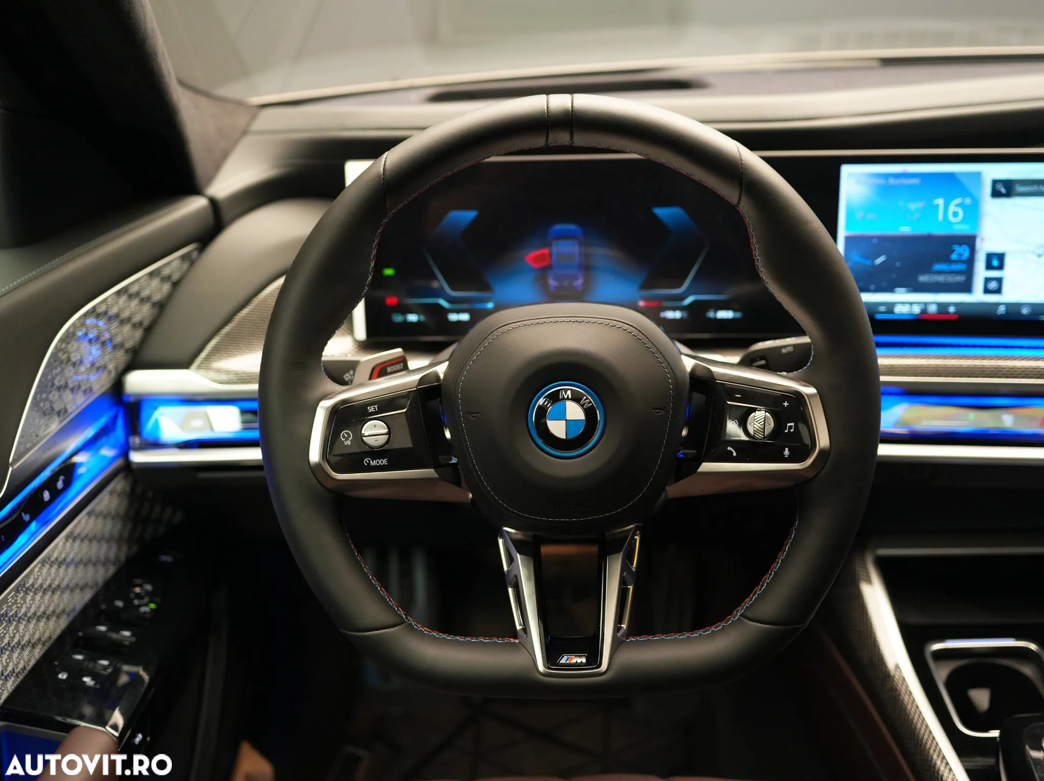 BMW i7 M70 xDrive - 25