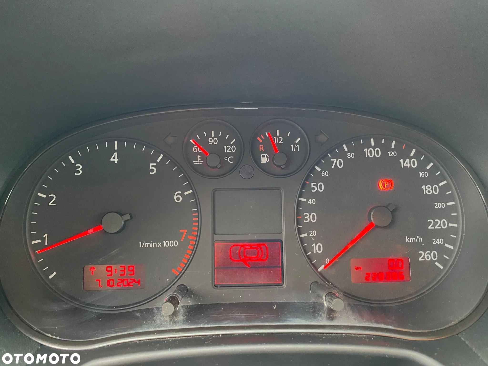 Audi A3 1.6 Attraction - 8