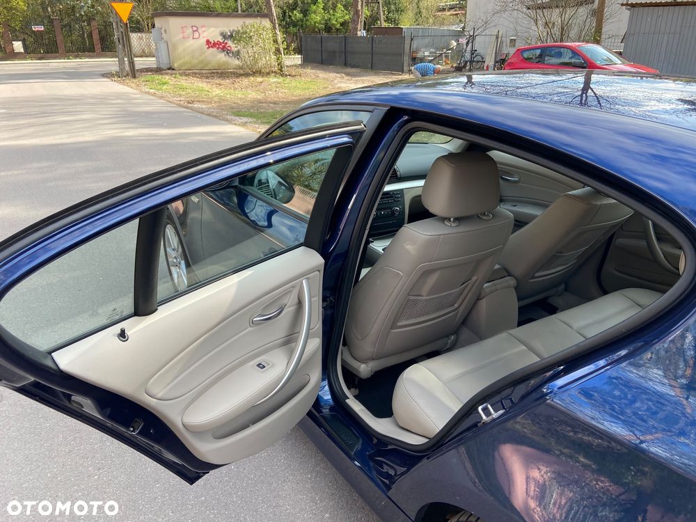BMW Seria 1 118d - 16