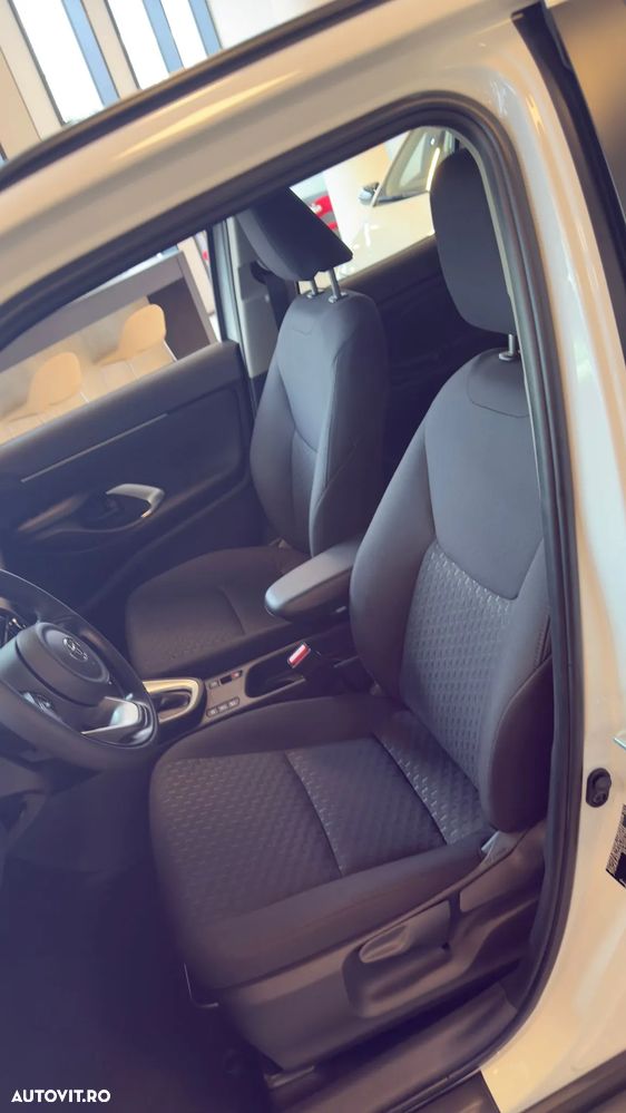 Toyota Yaris Cross 1.5 VVT-i HSD 4x2 Active - 23