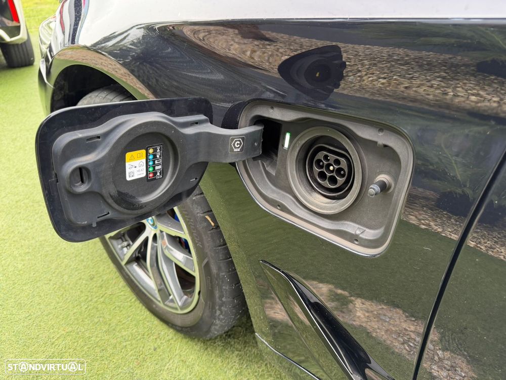 BMW 520 e Pack M - 5