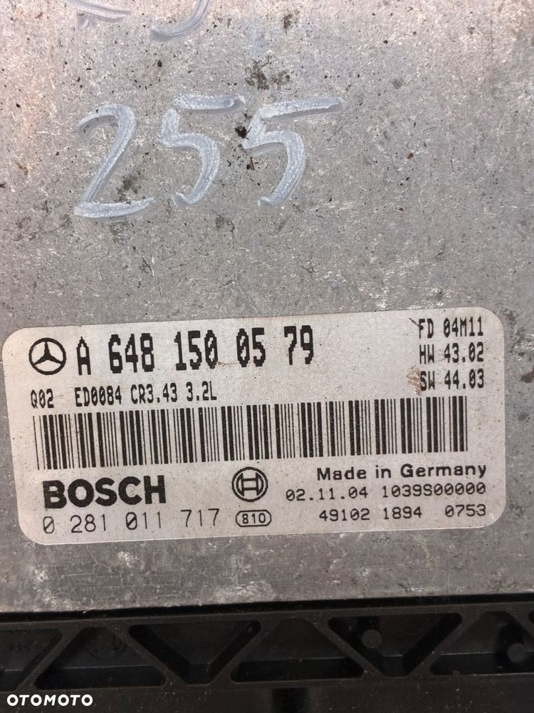 MERCEDES KOMPUTER  STEROWNIK  SILNIKA ECU A6481500579 - 3