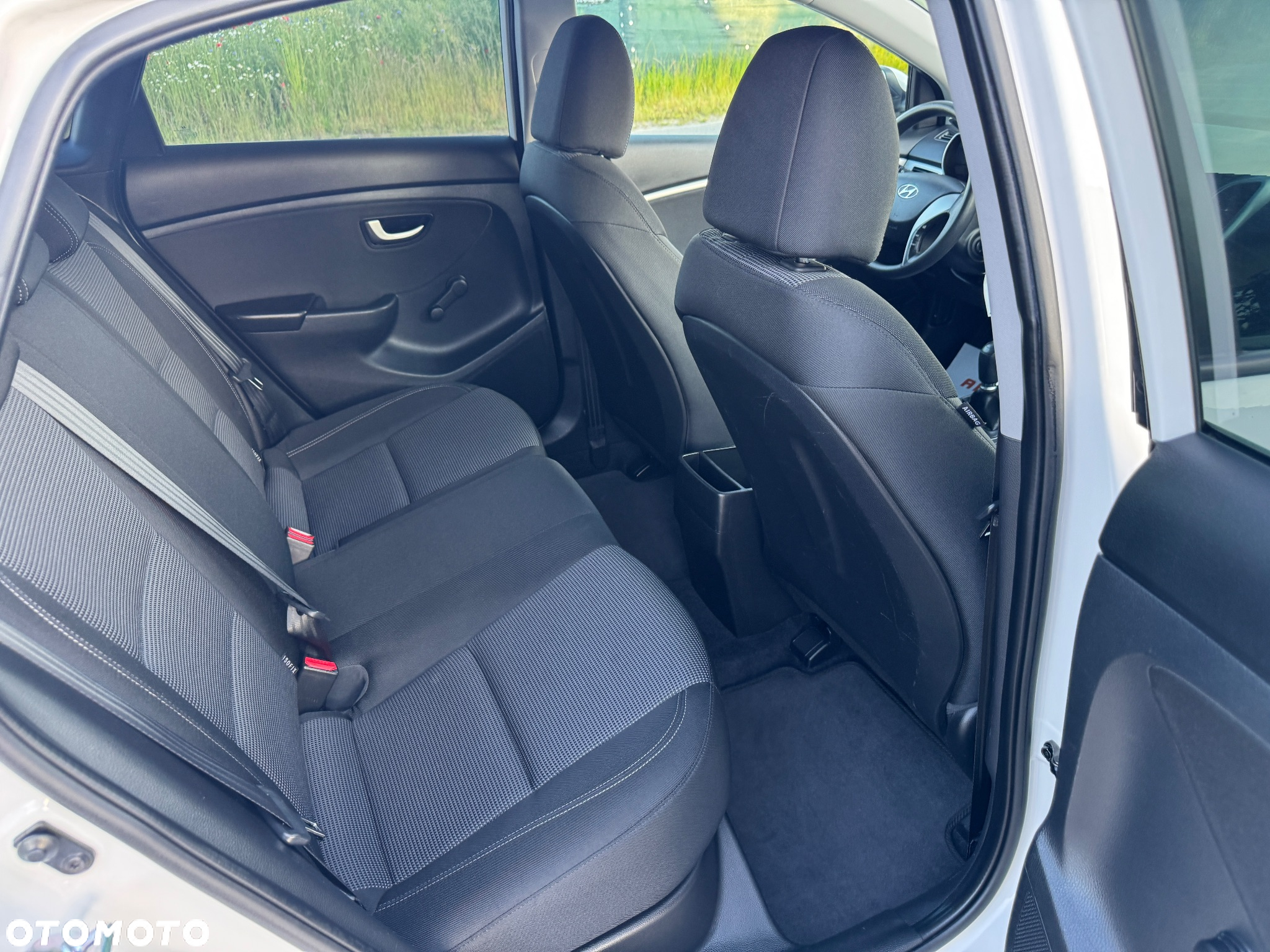 Hyundai i30 1.4 Trend - 12