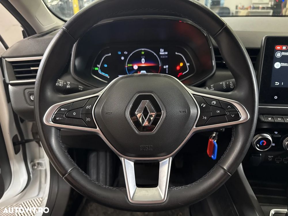 Renault Clio - 17