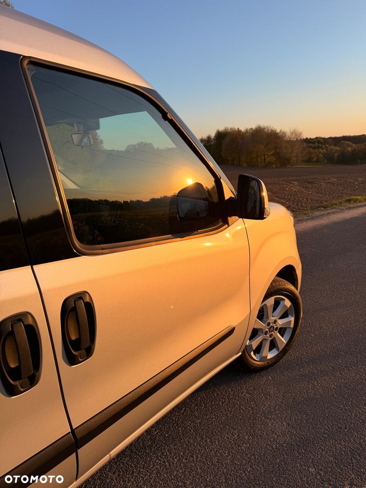 Fiat Doblo Dynamic - 15
