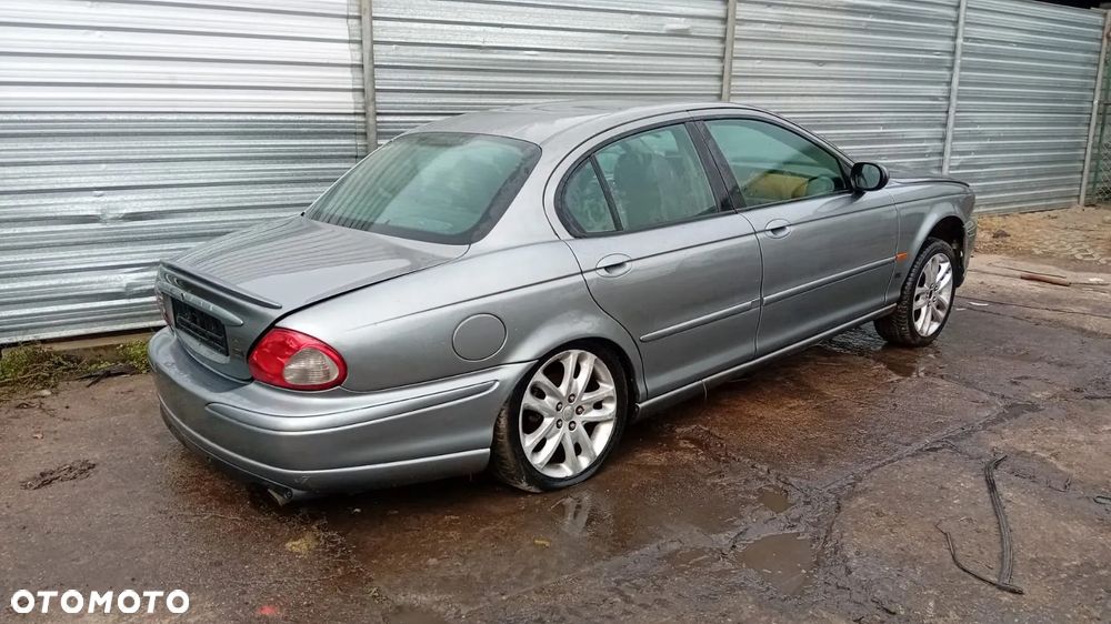 TYLKO CZĘŚCI Jaguar X-type 2.5 V6 AJ25 194KM 143kW 4x4 01r-07r sedan Lakier LHK - 2