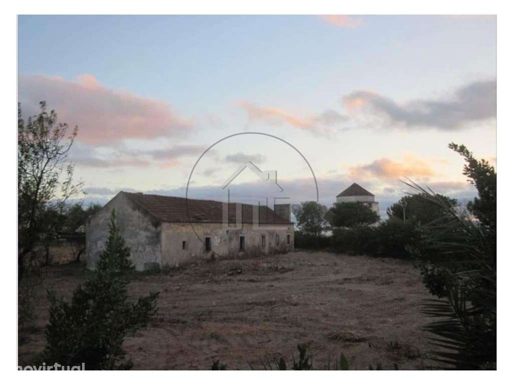 Terreno Urbano com casa e Moinho - Grande imagem: 2/4