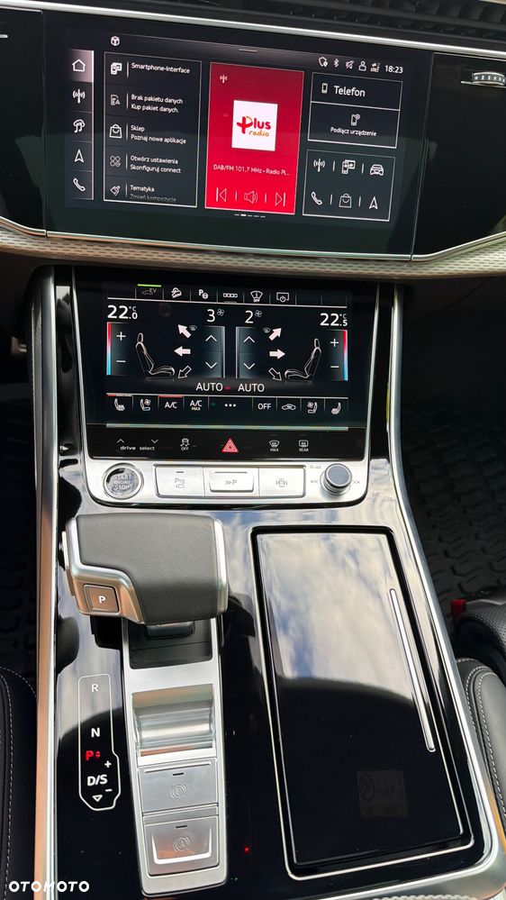 Audi Q8 TFSI e PHEV 290 kW Quattro Tiptronic - 23