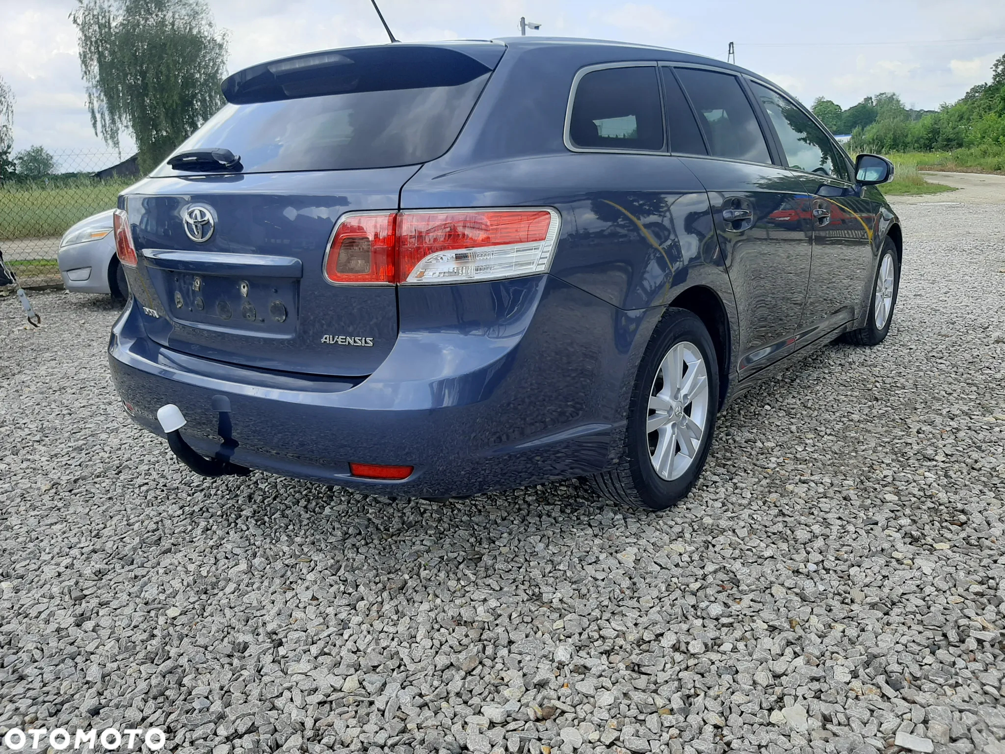 Toyota Avensis 2.0 Sol plus NAVI - 4