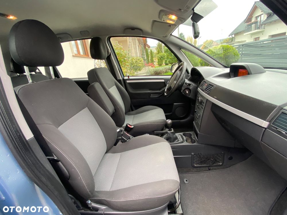 Opel Meriva 1.6 16V Cosmo - 10