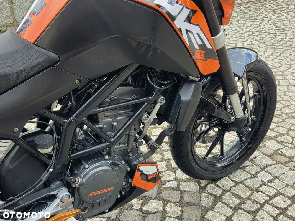KTM Duke 125 - 32
