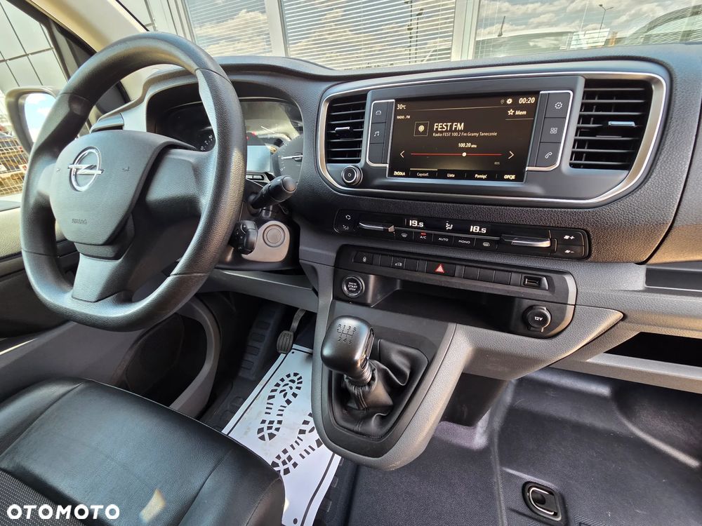 Opel VIVARO - 39