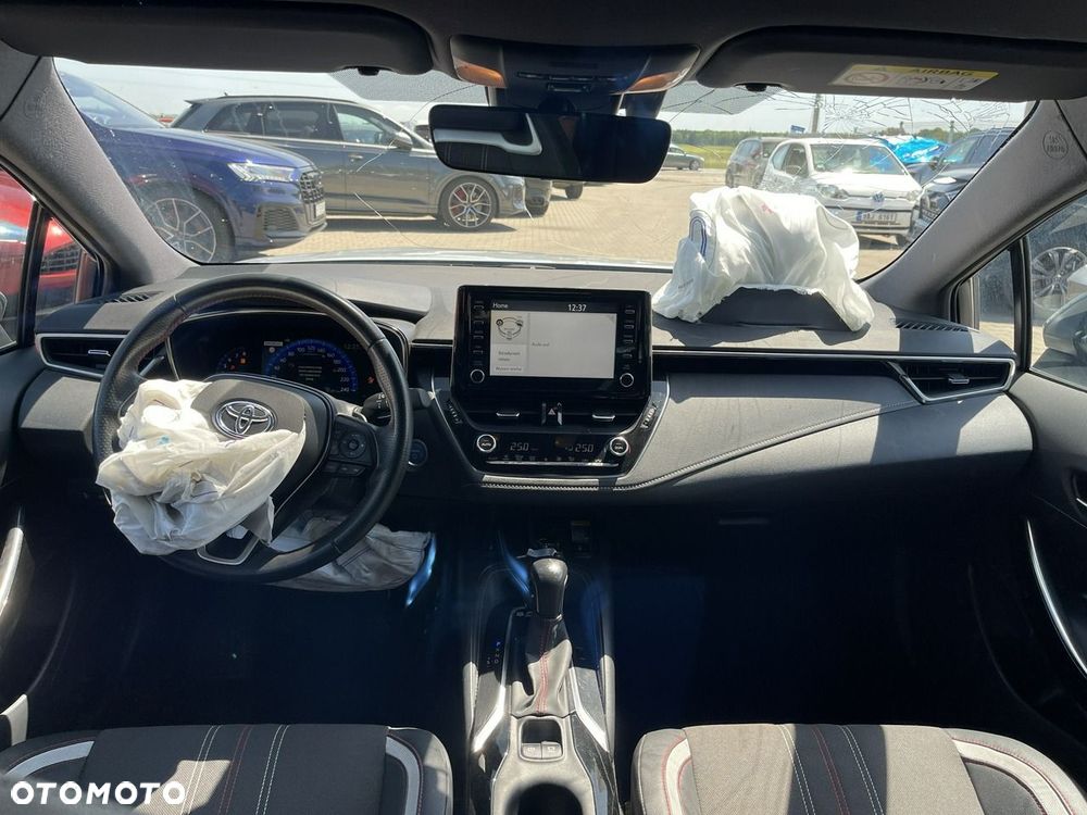 Toyota Corolla 2.0 Hybrid GR Sport - 12