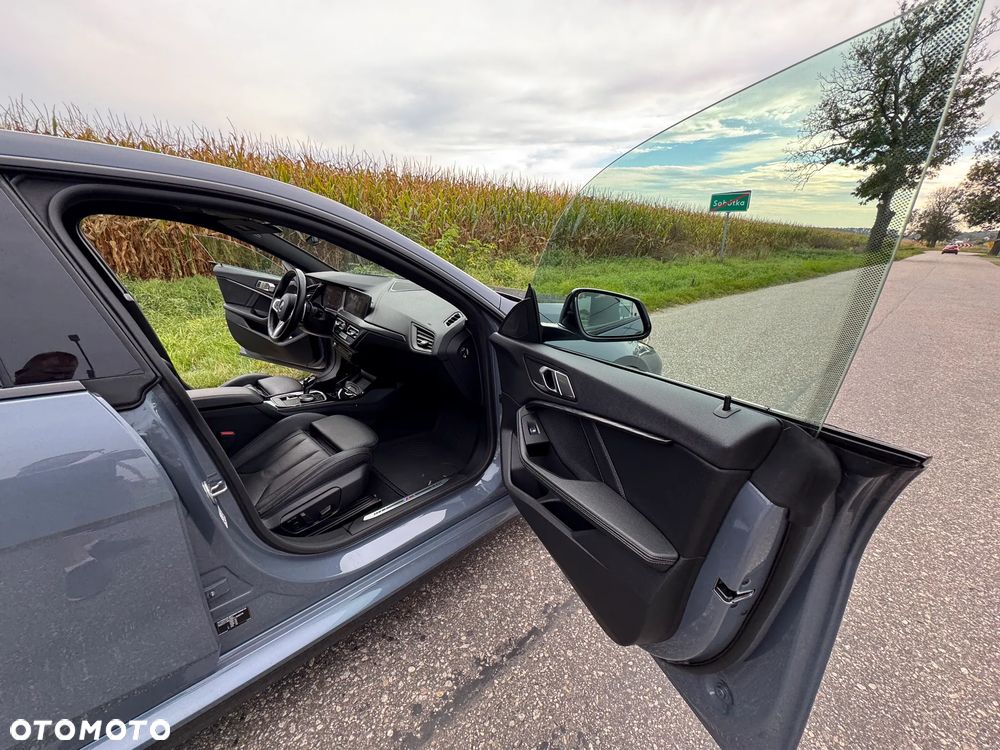 BMW Seria 2 220i M Sport - 22