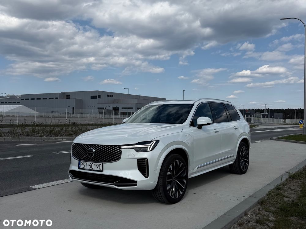 Volvo XC 90 - 1