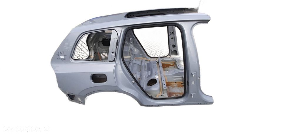 VOLVO XC90 II ĆWIARTKA BŁOTNIK PRAWA TYŁ 740