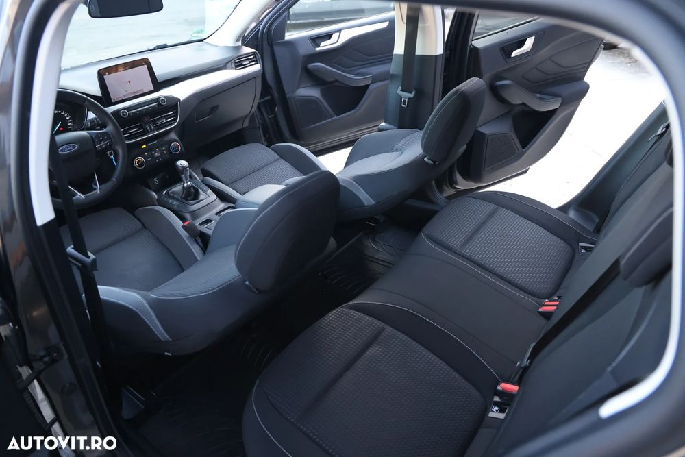 Ford Focus 2.0 TDCi Titanium - 18