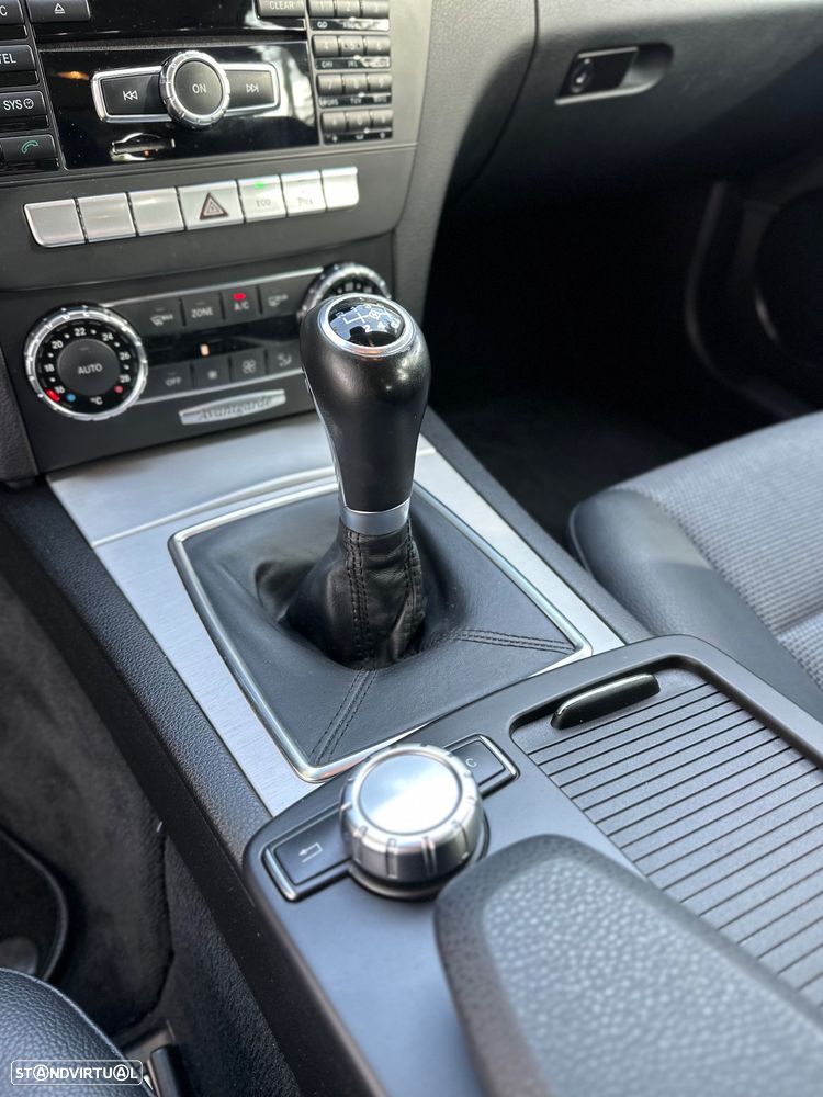 Mercedes-Benz C 220 CDi Avantgarde BE 128g - 30