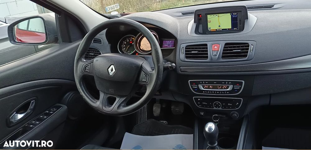 Renault Megane 1.6 16V 110 Expression - 13