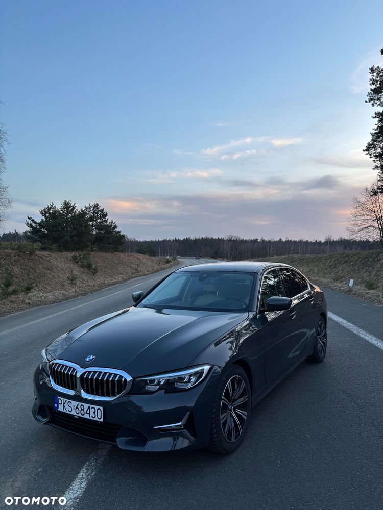 BMW Seria 3 318d Edition Luxury Line Purity - 4