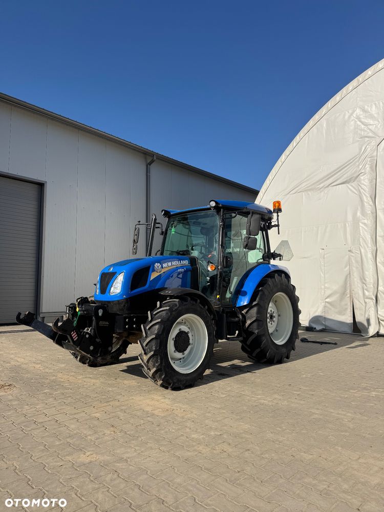 New Holland T4 75S