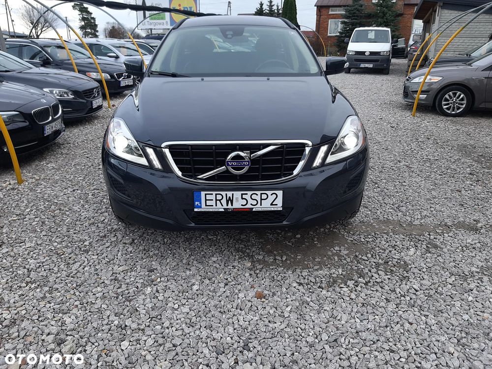Volvo XC 60 D3 Geartronic Momentum - 4