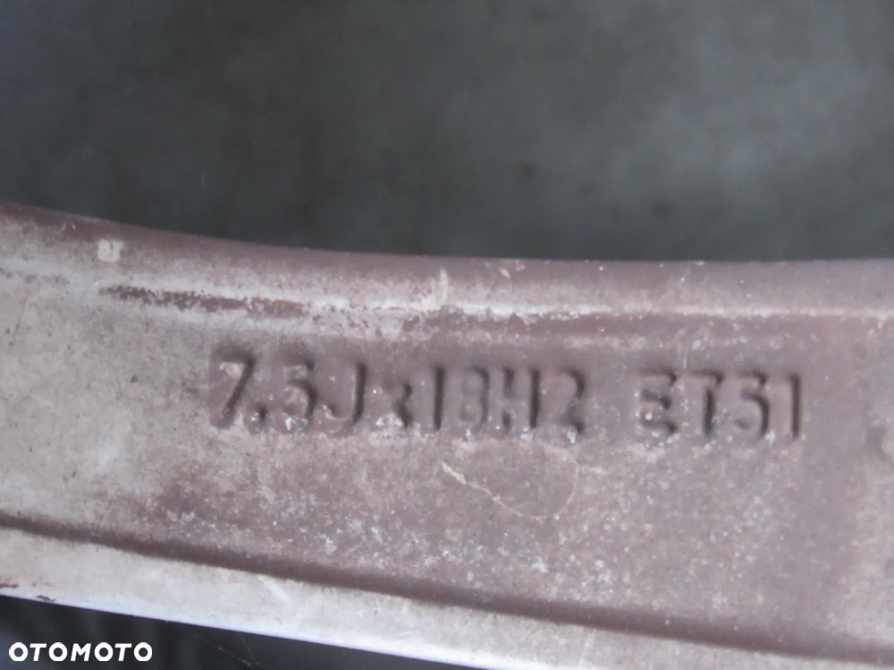 audi a3 8v komplet felg r 18 - 7